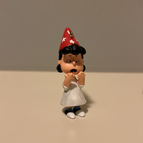 2008 Hallmark Ornament set - Halloween The Peanuts Gang - It's the Great Pumpkin - Picture 6 of 9